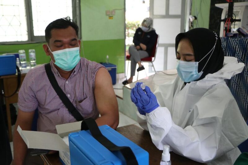 vaksinasi pd pasar jaya