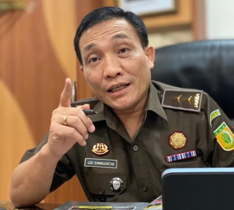 Leonard Eben Ezer Simanjuntak.