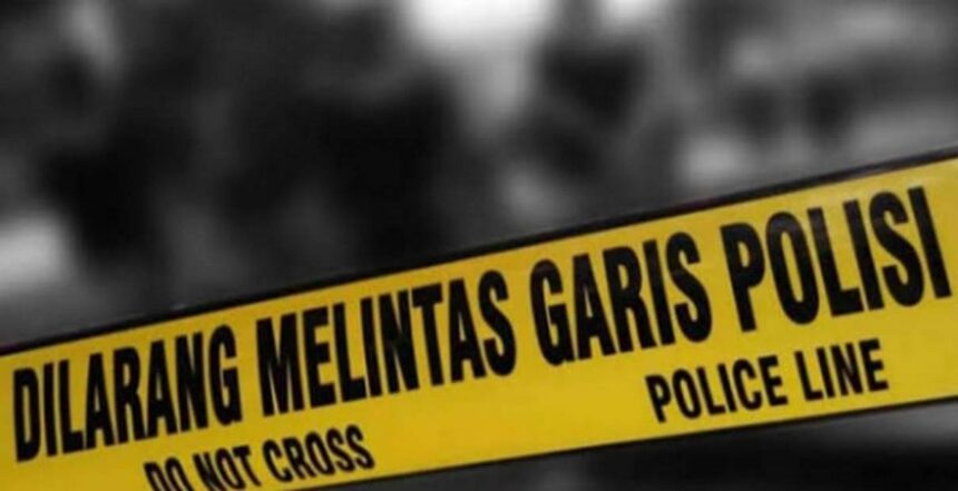 Ilustrasi - Polisi memberikan garis police line di tempat kejadian perkara (TKP). Foto: Dok/ipol.id