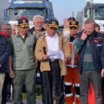 Menteri Koordinator Bidang Pembangunan dan Kemanusiaan (Menko PMK), Muhadjir Effendy didampingi Kepala Badan Nasional Penanggulangan Bencana (BNPB), Letjen TNI Suharyanto saat meninjau tim medis di Kota Hassa, Provinsi Hatay, Rabu (22/2). Foto: BNPB