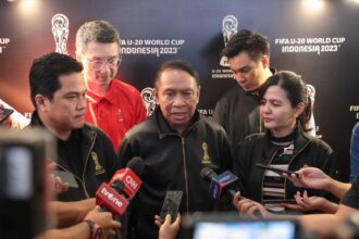 Menteri Pemuda dan Olahraga Republik Indonesia (Menpora RI) Zainudin Amali menegaskan pemerintah sangat mendukung penuh penyelenggaraan FIFA U-20 World Cup tahun 2023 yang diselenggarakan di Indonesia. Dia pun berharap ajang sepakbola bergengsi nomor dua ini berjalan dengan sukses, sehingga Indonesia bisa menjadi tuan rumah FIFA World Cup tim senior.(foto:egan/kemenpora.go.id)