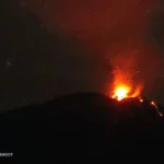 Erupsi gunung Ilewotolok di Kabupaten Lembata. ANTARA/Ho-Pos Pemantau Gunung Ile Lewotolok.
