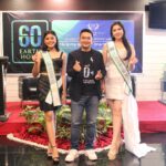 Merlynn Park Hotel Jakarta Peringati Earth Hour 2023 bersama Putri Bumi Indonesia 2021 Eunike Suwandi dan Miss Eco International Indonesia 2023 Angela Shannon. (ist./dok. Merlynn Park Hotel Jakarta).