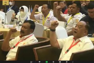 Usai sampaikan pesan-pesan pada Rakornas KONI Pusat, Menteri Pemuda dan Olahraga Republik Indonesia (Menpora RI) Zainudin Amali pamit undur diri dari jabatan Kabinet Indonesia Maju.(foto: egan/kemenpora.go.id)