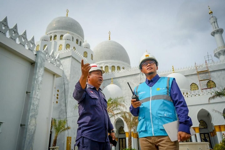 PT PLN (Persero) kembali memberikan promo tambah daya untuk rumah ibadah melalui program Ramadhan Berkah 2023. Hanya dengan Rp 150 ribu rumah ibadah bisa menaikkan daya hingga 5.500 Volt Ampere (VA). Foto: PT PLN (Persero)