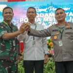 Tiga pilar Jakarta, yakni Pemprov DKI Jakarta, Polda Metro Jaya dan Kodam Jaya siap menghadapi Pemilu 2024. Foto: PPID Jakarta
