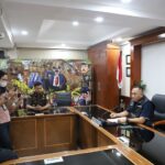 Kapuspenkum Kejaksaan Agung, Ketut Sumedana dalam jumpa pers di Kejaksaan Agung, Jakarta, Senin (22/5). Foto: Yudha Krastawan/IPOL.ID