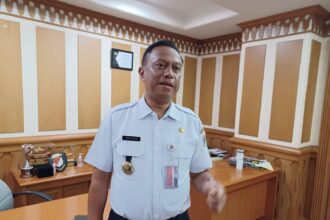 Wali Kota Jakarta Selatan, Munjirin.