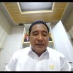 Ketua Umum Masyarakat Ilmu Pemerintahan Indonesia (MIPI), Bahtiar dalam webinar "Mencegah Penyebaran Bakteri Anthrax di Masyarakat", Rabu (12/7). Foto: Yudha Krastawan/Live Streaming