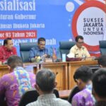 Wali Kota Jakarta Timur, Muhammad Anwar saat membuka Sosialisasi Peraturan Gubernur Daerah Khusus Ibukota Jakarta Nomor 93 Tahun 2021 tentang Zona Bebas Air Tanah, di Ruang Pola, Lantai 2, Gedung Blok A, Kantor Walikota Jakarta Timur, Kamis (6/7) siang tadi. Foto: Ist