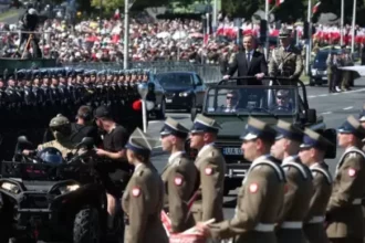 Polandia Menyiapkan pasukan wanti-wanti di serang Rusia. Foto/Reuters