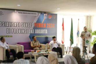 Inspektorat dan Badan Kesatuan Bangsa dan Politik (Bakesbangpol) DKI bersama Bawaslu serta KPU perwakilan Jakarta sosialisasikan Pemilihan Umum dan Pemilihan Kepala Daerah Serentak Tahun 2024 di Aula Kantor Departemen Agama Kota Administrasi Jakarta Selatan, Senin (14/8).