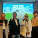 Dekan Fakultas Ilmu Sosial dan Ilmu Politik Universitas Indonesia (FISIP UI) Prof Dr Semiarto Aji Purwanto saat konferensi pers Lomba Foto Astra (LFA) dan Anugerah Pewarta Astra (APA) 2023 yang dibuka untuk umum dan wartawan di Auditorium Mochtar Riady, FISIP UI, Kota Depok, Jumat (29/9/2023). Foto/dok FISIP UI