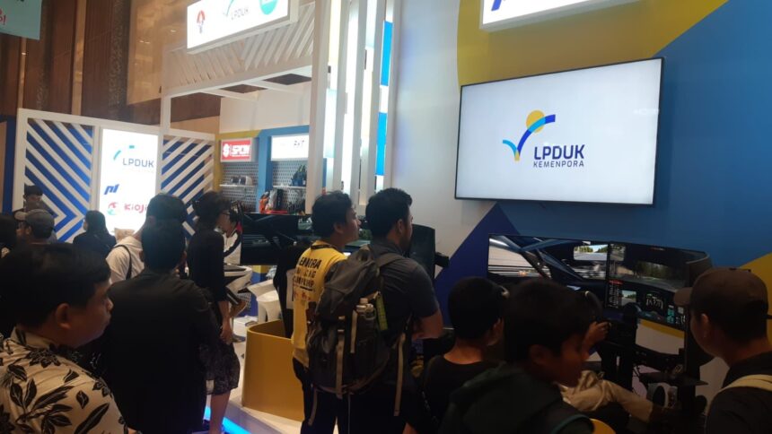 Lembaga Pengelola Dana dan Usaha Keolahragaa (LPDUK) Kemenpora hadir menyemarakkan IDEAFEST 2023 di JCC Senayan Jakarta, 29 September sd 1 Oktober 2023. Pada ajang yang diikuti pelaku industri kreatif ini, LPDUK hadir sebagai Government Partner. Foto/lpduk