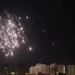 Militer Ukraina mengeklaim telah menghancurkan lebih dari 30 drone selama serangan besar-besaran Rusia semalam. Foto/REUTERS