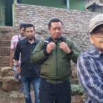 AS bin TS (tengah) selaku Direktur CV Mega Agro Jaya saat ditangkap Tim Tabur Kejaksaan Agung. Foto: Puspenkum Kejaksaan Agung