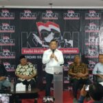 Presidium KAMI, mantan Panglima TNI, Gatot Nurmantyo saat menyampaikan paparan terkait dengan putusan MK.(foto Sofian/ipol.id)