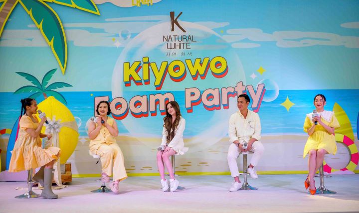 Para narasumber dalam sesi talkshow bertajuk ‘Unlocking Your Kwang Skin Beauty’. Foto: Ist