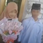 Anak SD di Madura melangsungkan pernikahan.