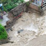 Banjir bandang di Kabupaten Aceh Tenggara, Provinsi Aceh, pada Senin (13/11) malam, menimbulkan kerusakan cukup parah berdampak di 50 desa di 14 kecamatan. Foto: BPBD Kabupaten Aceh Tenggara