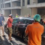 Mahasiswa Unair ditemukan tewas dalam mobil di halaman Apartemen Royal Bisnis, Kecamatan Waru, Kabupaten Sidoarjo, Minggu (5/11). Foto: Source