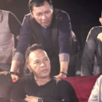 Ndhank Surahman Hartono, mantan gitaris band Stinky melayangkan omasi kepada Andre Taulany dan band Stinky untuk tidak membawakan lagu-lagu ciptaannya. Foto: tangkapan layar YouTube kakatua