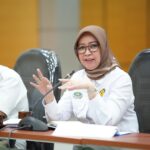 Kepala BPH Migas Erika Retnowati saat Public Hearing di Bandung. Foto: Dok BPH Migas