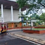 Suasana Taman Mini Indonesia Indah (TMII), Cipayung, Jakarta Timur, yang dalam waktu dekat akan mengadakan Festival Pecinan untuk menyemarakkan Tahun Baru Imlek 2575 Kongzili, Selasa (6/2). Foto: Joesvicar Iqbal/ipol.id