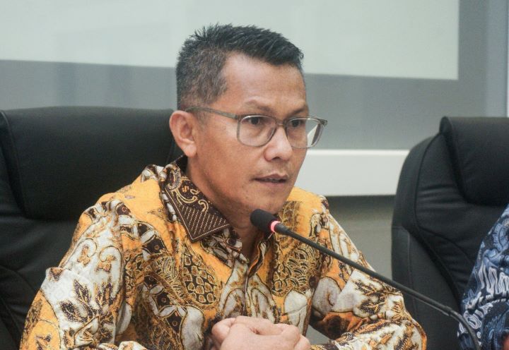 uru Bicara Kementerian Perindustrian Febri Hendri Antoni Arif