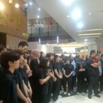 Menteri Pemuda dan Olahraga Republik Indonesia (Menpora RI) Dito Ariotedjo, menerima kedatangan perwakilan tim Red Sparks yakni Kepala Pelatih Ko Hee-jin serta perwakilan empat pemain Han Song-yi, Yeum Hye-seon, Park Eun-jin, Park Hye-min dan Megawati Hangestri Pertiwi di Ruang Kerjanya lantai 10 Kantor Kemenpora, Senayan, Jakarta, Rabu (17/4) siang. Foto/ipol