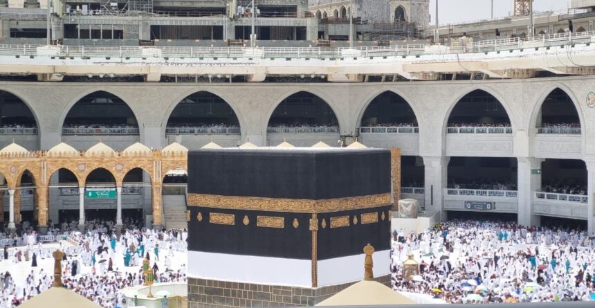 Ilustrasi pelaksanaan salah satu bagian dari ibadah haji. Foto: Kemenag