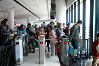 Sebagai antisipasi ketidaknyamanan pemudik seperti saat arus mudik kemarin, ASDP telah menyiapkan langkah mitigasi, yakni menghapus pemberlakuan tiket kedaluwarsa bagi kendaraan penumpang golongan II dan IVA sampai dengan 24 jam sejak waktu masuk pelabuhan yang berlaku khusus saat periode arus balik Lebaran pada 11-21 April 2024.