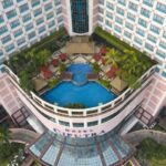 Hotel Ciputra Jakarta menawarkan paket seharga Rp1.088.000 net/malam sudah termasuk sarapan dan makan malam di The Gallery Restaurant untuk dua orang yang berlaku mulai 15-21 April 2024.