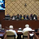 Menteri PUPR Basuki Hadimuljono mengatakan dalam pelaksanaan program belanja infrastruktur TA 2024 Kementerian PUPR fokus pada penyelesaian pekerjaan konstruksi yang sedang berjalan (Multi Years Contract), mengoptimalkan infrastruktur yang sudah terbangun melalui pendekatan Operasi, Pemeliharaan, Optimalisasi, dan Rehabilitasi (OPOR), dan pembangunan infrastruktur sesuai Direktif Presiden.