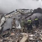 Apartemen di Belgorod, Rusia ambruk terkena rudal Ukraina. Foto: Medsos X