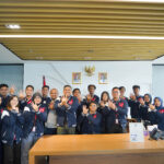 Direktur Human Capital Management Telkom Afriwandi bersama peserta Digistar Class. Foto: Telkom Indonesia